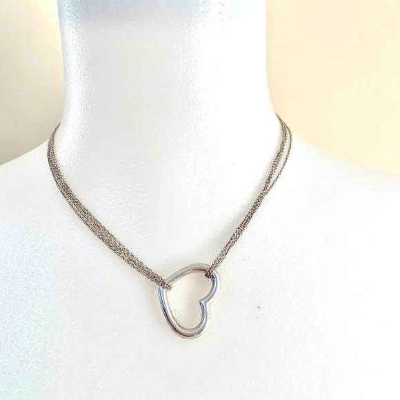 Floating heart sterling silver necklace - Picture 11 of 11